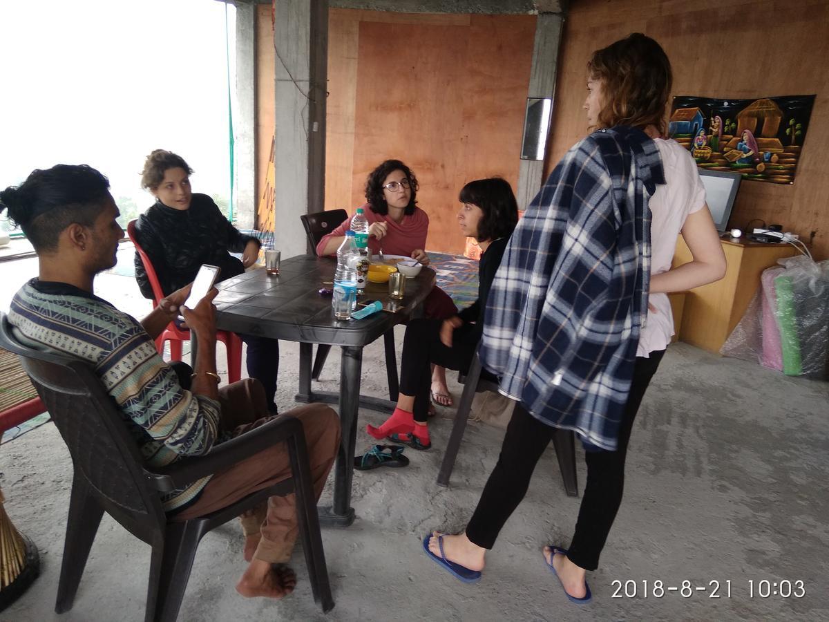 Sunface Homestay Manāli Buitenkant foto