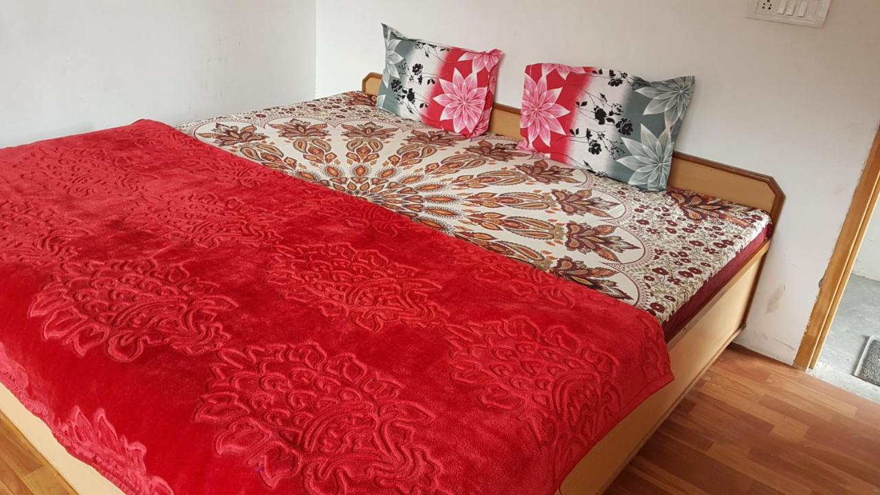 Sunface Homestay Manāli Buitenkant foto