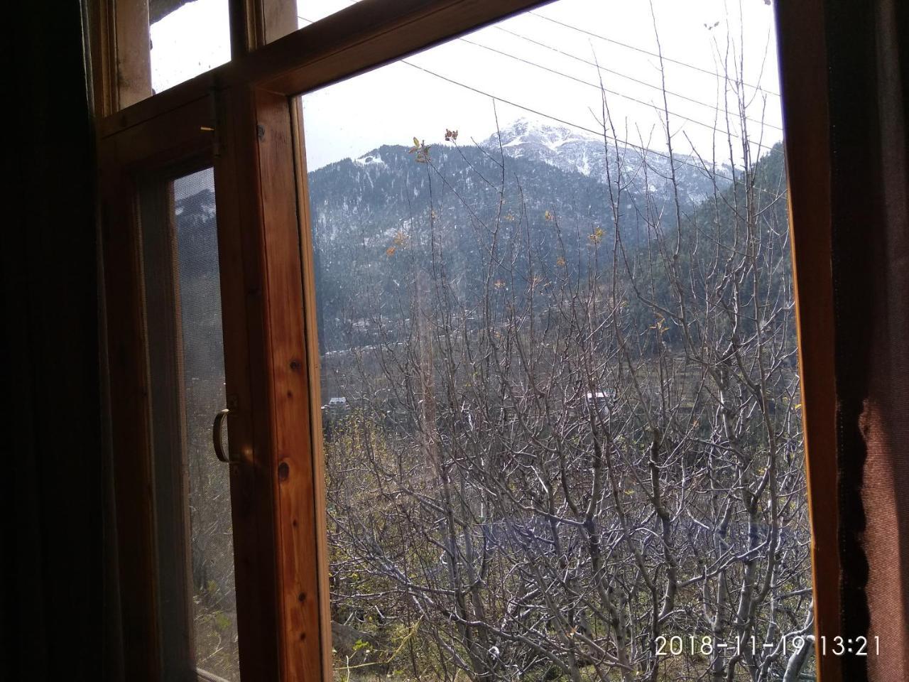 Sunface Homestay Manāli Buitenkant foto