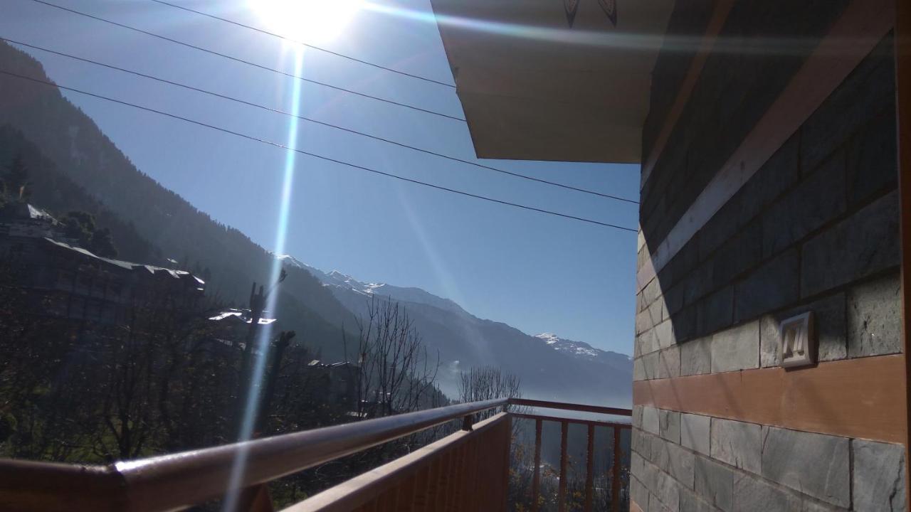 Sunface Homestay Manāli Buitenkant foto
